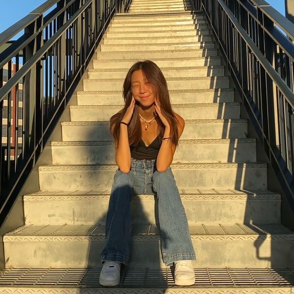 Meet your Posher, Erica - Picture 4 of 5